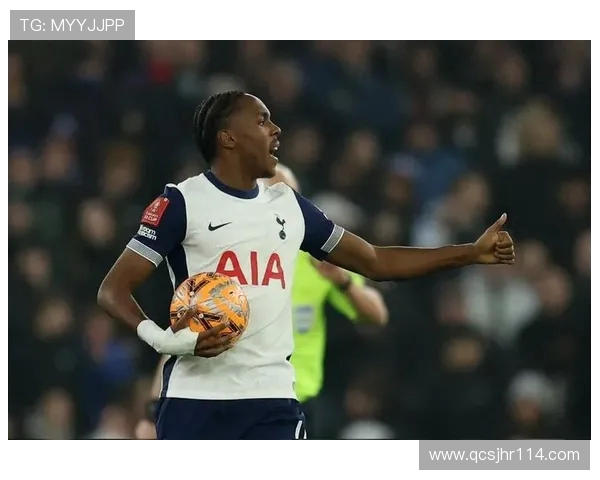 法尔克透露拜仁冬窗计划出售博伊并不再引援后防线多人复出 法尔克透露拜仁冬窗计划出售博伊并不再引援后防线多人复出